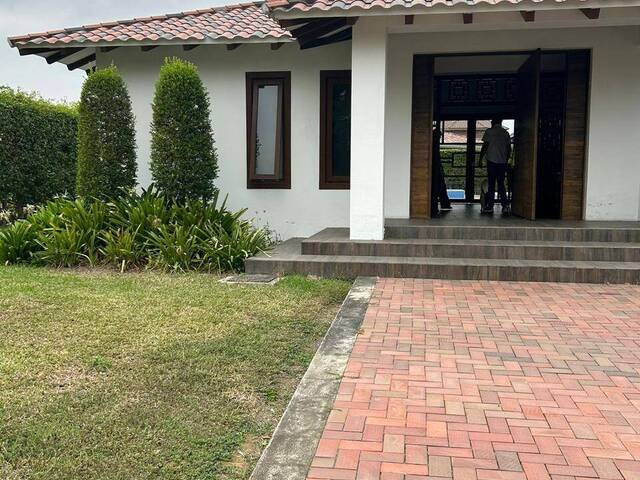 #12 - Casa para Venta en Samborondón - G