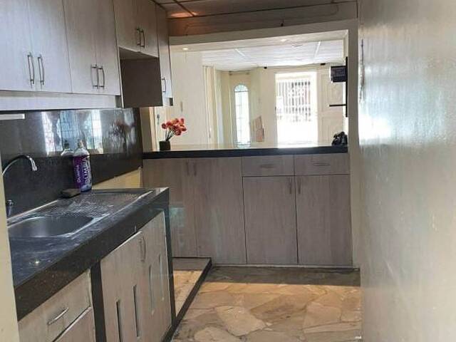 Casa para Venta en Guayaquil - 5